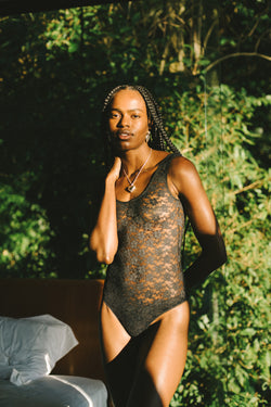 Body Renda NOiR - COSMO