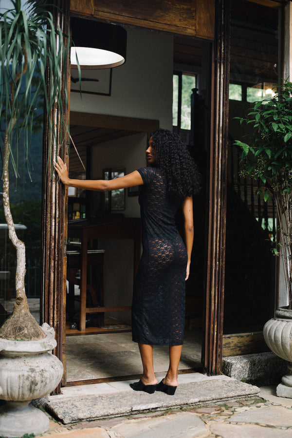 Vestido Renda NOiR - COSMO