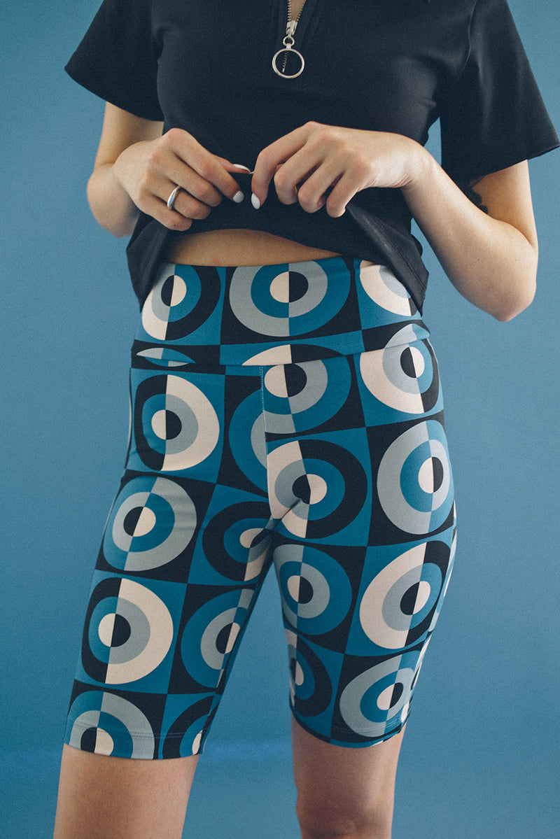 Short Biker Eclipse por Angelica Bucci - COSMO