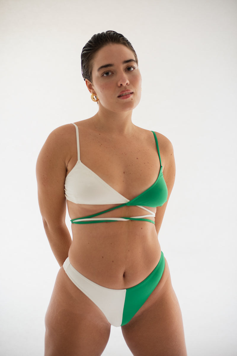 Calcinha Biquíni Atena Bicolor Off White/Verde - Cosmo