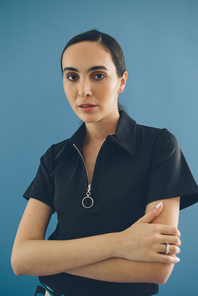 Camisa Polo Preta por Angelica Bucci - COSMO