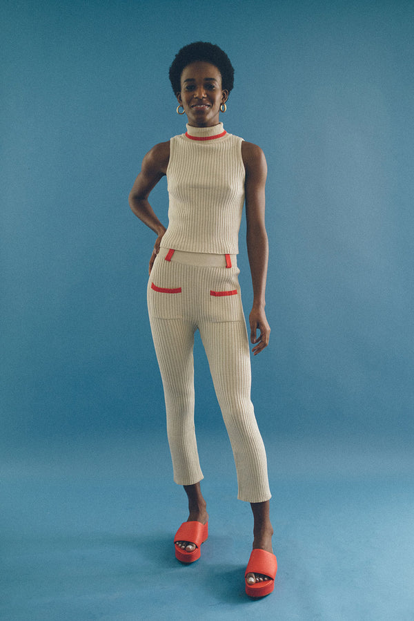 Calça Bolsos Tricot Bege por Angelica Bucci - COSMO