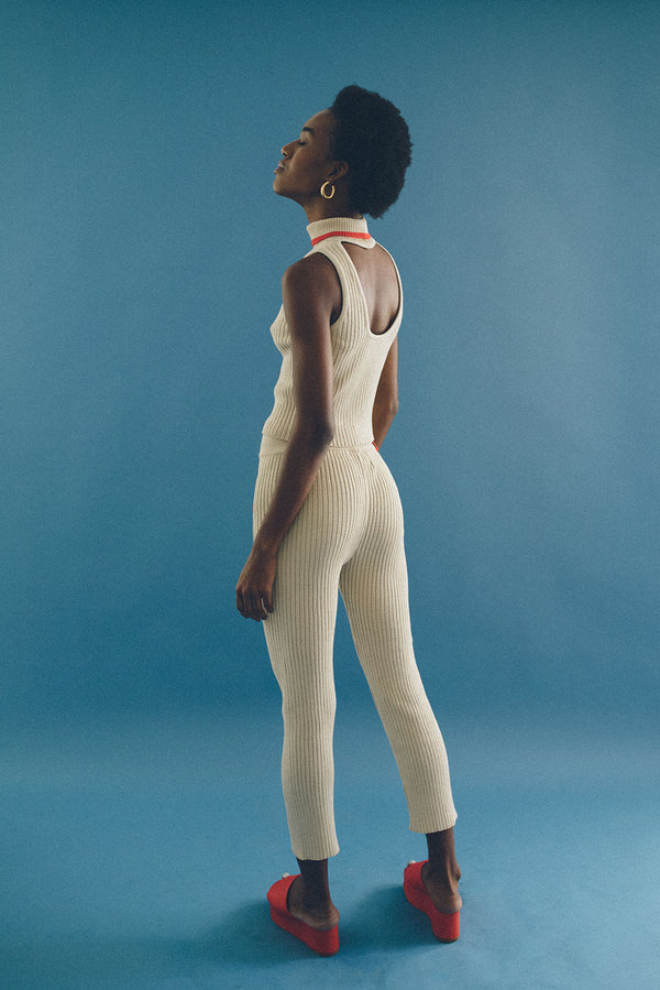 Calça Bolsos Tricot Bege por Angelica Bucci - COSMO