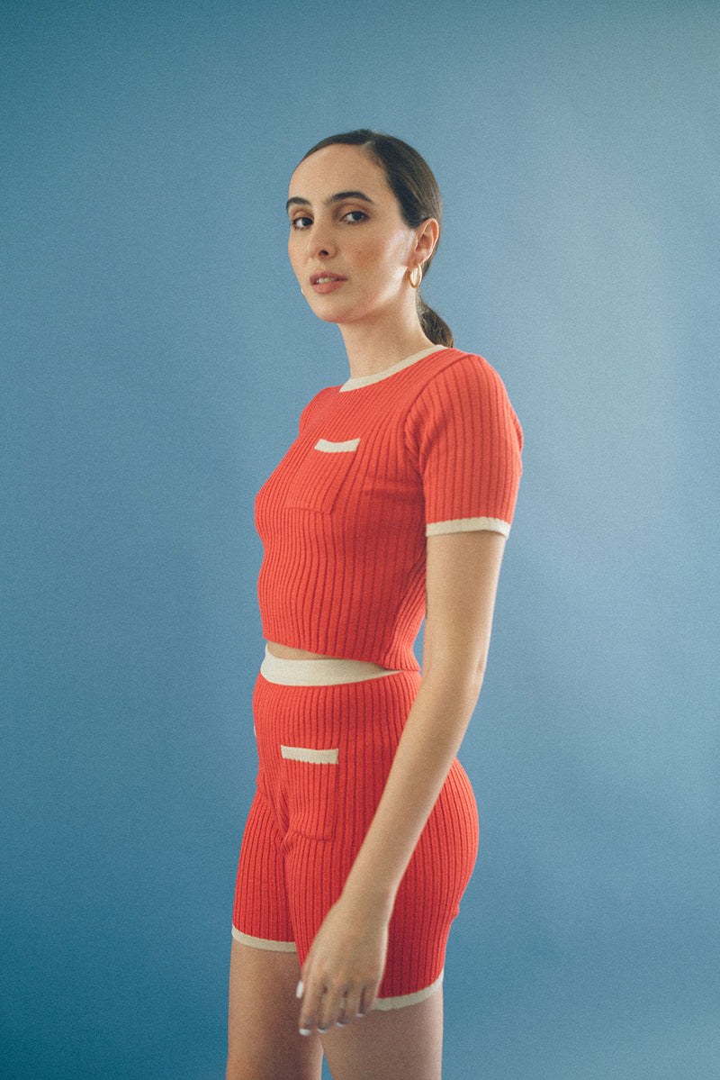 Short Tricot Vermelho por Angelica Bucci - COSMO