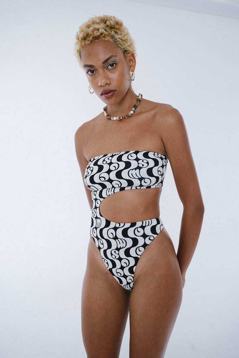Maiô Copacabana Orla Preto - COSMO