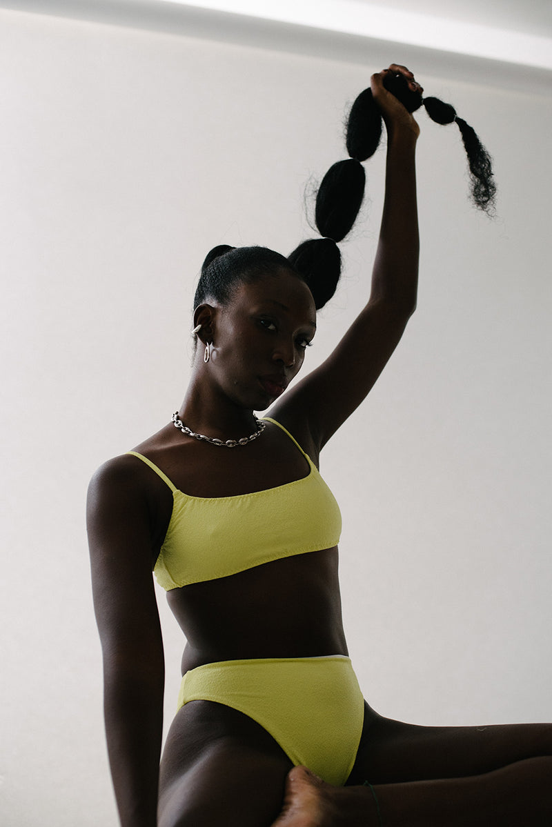 Calcinha Biquíni Ara Férias Amarelo - COSMO