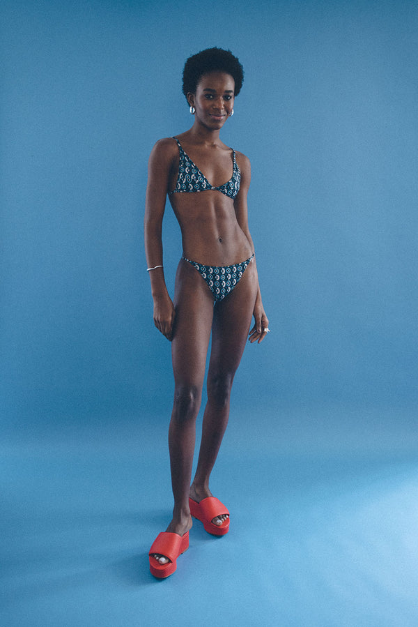 Top Biquíni Riviera Eclipse por Angelica Bucci - COSMO