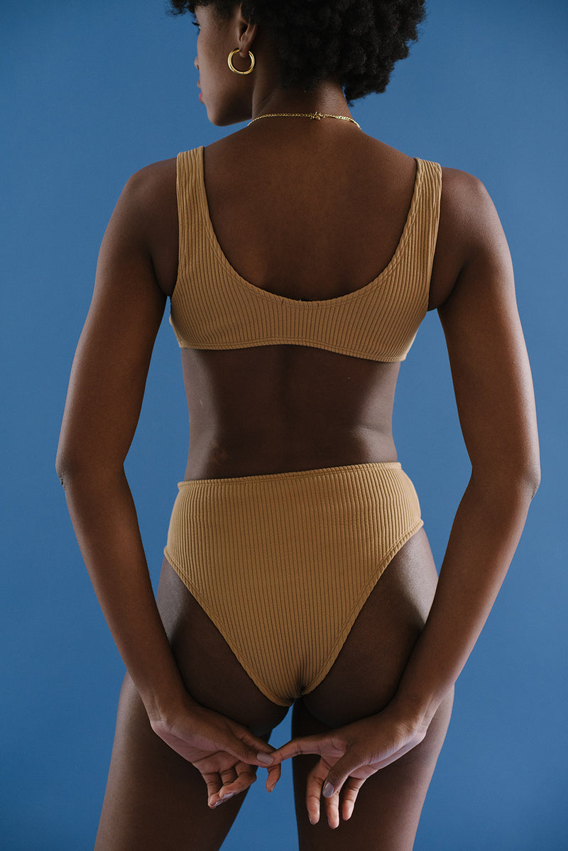 Top Sport 2.0 Caramelo - COSMO