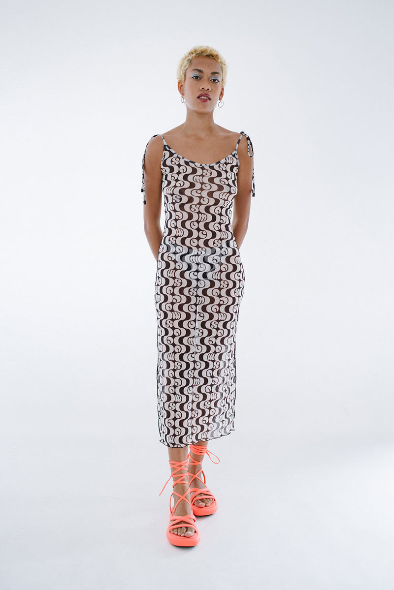 Vestido Tule Iza Orla Preto - COSMO